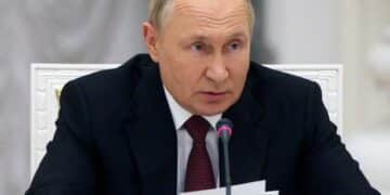 Putin blasts U.S. attempts to preserve global domination