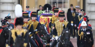Queen Elizabeth II leaves Buckingham Palace for final time
