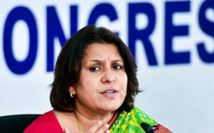 Stop Rupee from scoring century, Congress says
