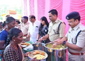 Anantapur police come to rescue of Joginis, assure them of all help