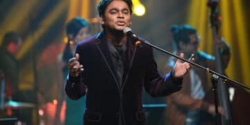 Beautiful Instrumental/Humming Sequences From A.R.Rahman's Songs