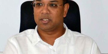 CEO interacts with Munugode people, reviews poll arrangements