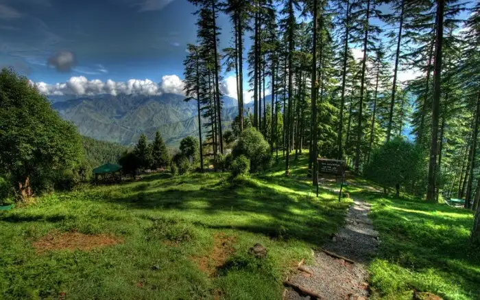 10 Great Places To Visit Near Mussoorie