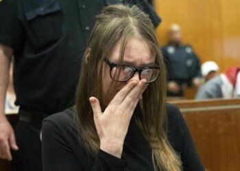 Fake heiress Anna Sorokin talks deportation, house arrest