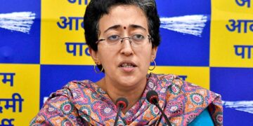 Governments should spend taxpayers’ money to provide facilities to people, not to benefit friends: AAP