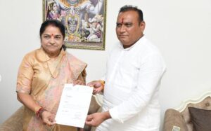 Gujarat Assembly polls | Congress MLA Harshad Ribadia resigns, set to join BJP