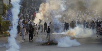 Imran Khan to face long legal battle in wake of disqualification verdict