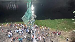 Morbi bridge collapse live updates | Death toll reaches 90; PM Modi cancels BJP road show, may visit site today