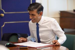 PM Modi speaks to U.K. PM Rishi Sunak, discusses India-U.K. trade pact