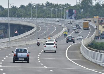 Road transport and highways sector has maximum number of delayed projects: Govt report