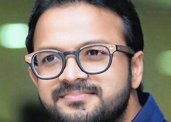 VACB files charge sheet against actor Jayasurya in lake encroachment case