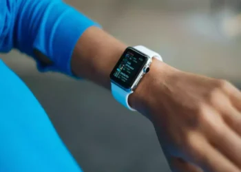 Review of latest smartwatches to track your fitness goals