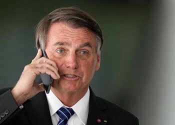Bolsonaro files complaint challenging Brazil election results