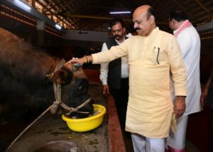 Congress and Jarkiholi should apologise for comments on the term ‘Hindu’: CM Bommai
