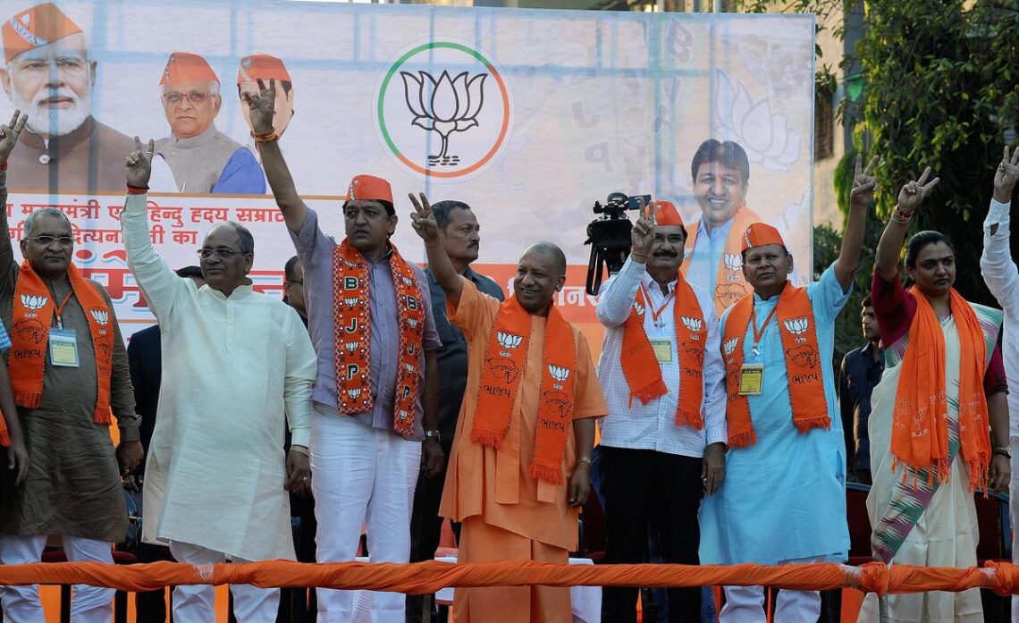 Dynasty rules on both sides of Gujarat politics