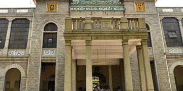 HC notice to Karnataka Government on alleged discrimination against SCs and STs in contracts