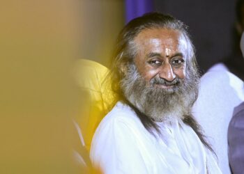 Hold meditation classes by Sri Sri Ravi Shankar, UGC tells universities
