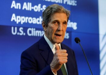 John Kerry tests positive for COVID-19 as U.N. climate talks slow