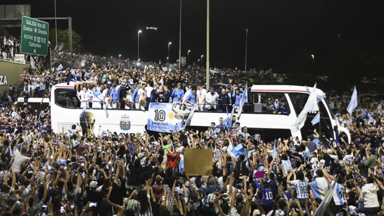 Argentines dance, cry and cheer in streets as World Cup winners return