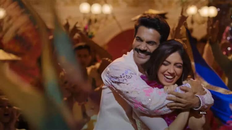 Badhaai Do Review: A Family Entertainer With A Powerful Story