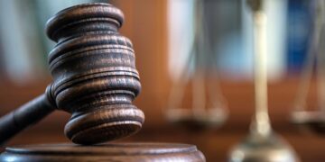 Bar Council of T.N. & Puducherry suspends 9 lawyers from practicing before any forum