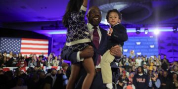 Democrats get outright majority in Senate after winning Georgia runoff