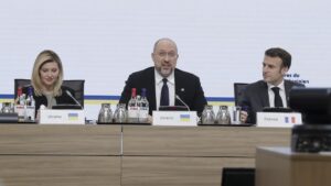 Donors meet in Paris to get Ukraine through winter, bombing