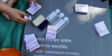 Gujarat Assembly election phase II live updates | Polling begins for second phase of Gujarat elections; 833 candidates in fray