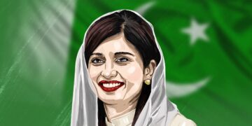Hina Rabbani Khar | Stepping out of the shadows