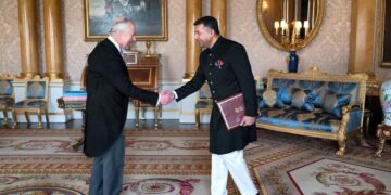Indian High Commissioner to United Kingdom presents credentials to King Charles
