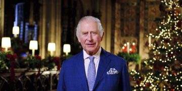 King Charles III salutes late queen, public workers in speech