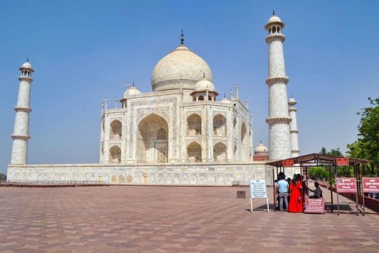 Let the history of Taj Mahal continue as it is: SC