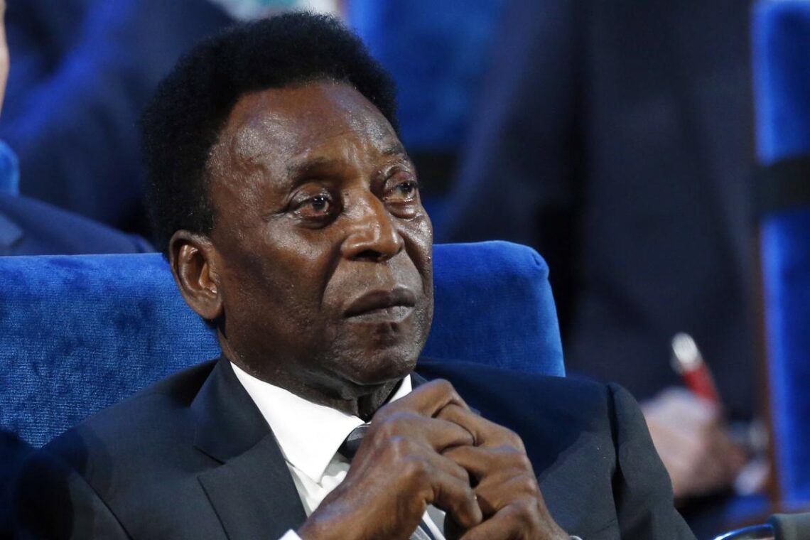 Pele moved to palliative care in hospital: report