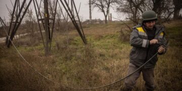 Russian shelling cuts off power again in liberated Kherson