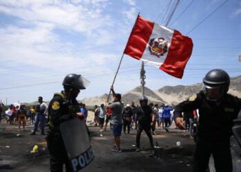 Seven killed in fresh Peru clashes: Health authorities