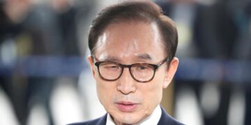 South Korea to pardon former leader Lee for corruption crimes