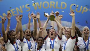 U.S. House passes equal pay bill in latest women’s soccer win