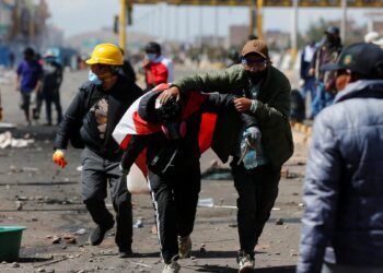 At least 17 dead in latest Peru clashes