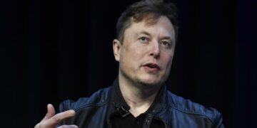 Elon Musk says he can’t get fair trial in California, wants Texas