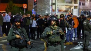 Gunman kills many near Jerusalem synagogue