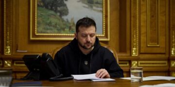 Holocaust Remembrance Day | Volodymyr Zelenskyy says ‘indifference kills along with hatred’