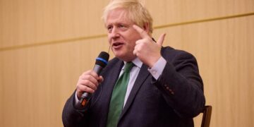 Putin threatened to lob missile at me, says Boris Johnson