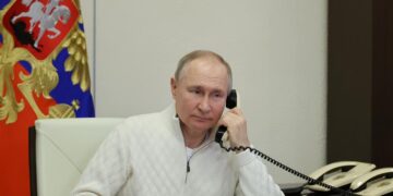 Russian ceasefire comes into force in Ukraine, says state TV