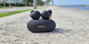 Sony WF-1000XM4 Review: Sound Check, Design And Features