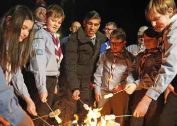 U.K. leader Rishi Sunak makes first visit to Scotland as PM