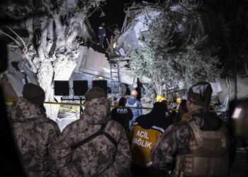 3 dead, more than 200 hurt as new quake hits Turkey, Syria