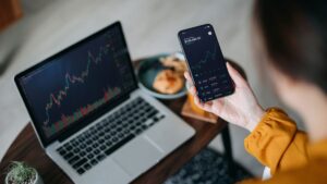 8 Best AI Investment Tools