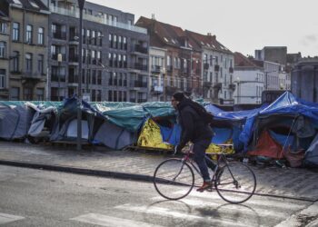 Asylum requests in EU for 2022 reached 7-year high of nearly 1 million