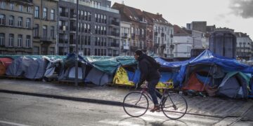 Asylum requests in EU for 2022 reached 7-year high of nearly 1 million