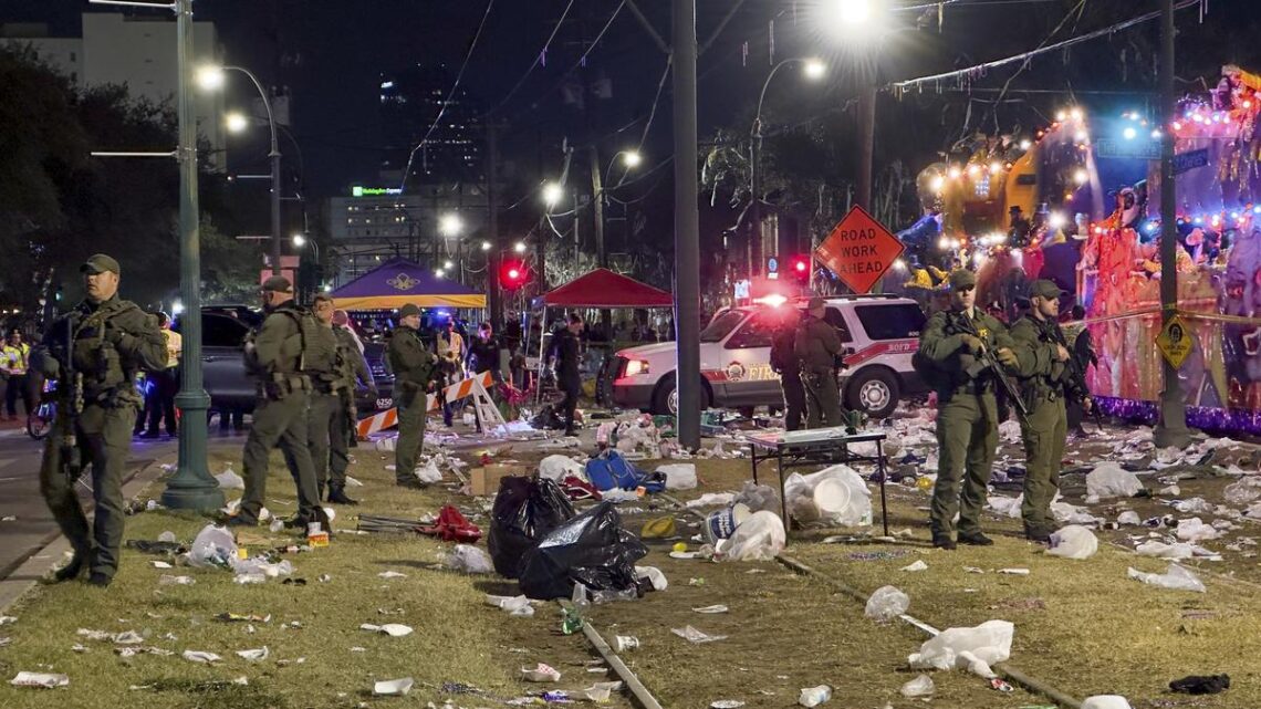 Mardi Gras parade shooting in New Orleans kills one, hurts four Mardi Gras parade shooting in New Orleans kills one, hurts four